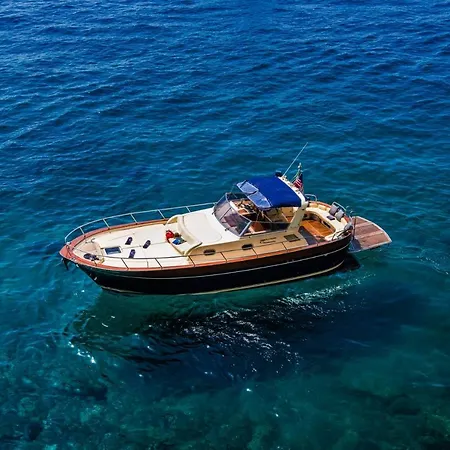 Sea Living Positano Båthotell