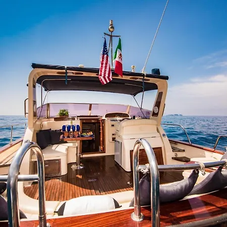 Båthotell Sea Living Positano Agerola