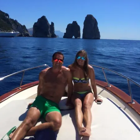 Sea Living Positano Båthotell